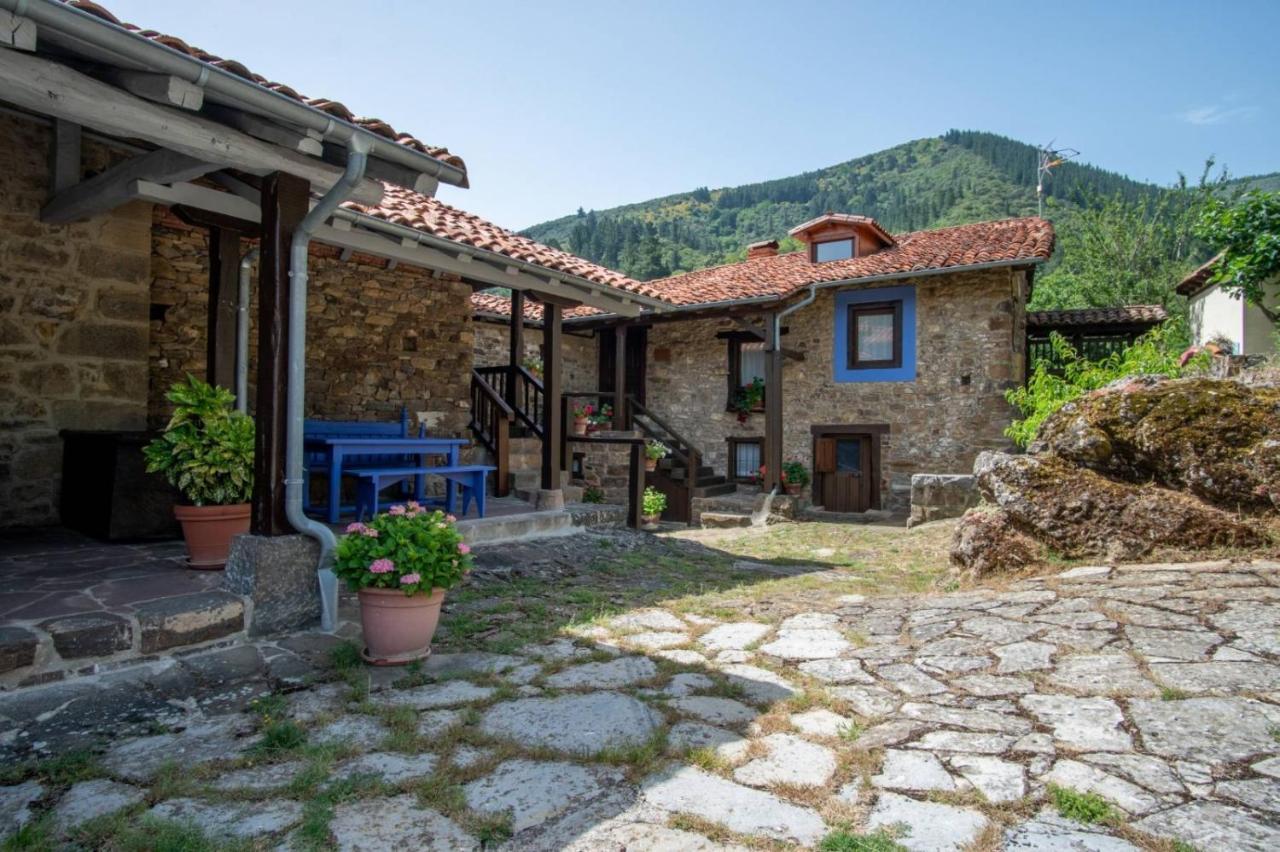 Viviendas El Barrio Cabezón de Liébana Exteriér fotografie